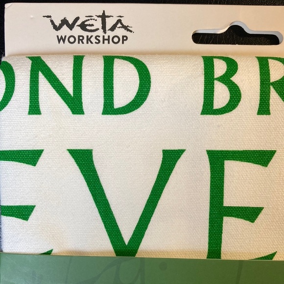 Weta Workshop Tea Towel NWT Simple Pleasures of The Shire Lord Of The Rings Gift - Picture 11 of 14